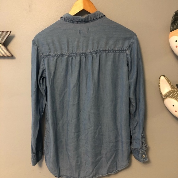 Old Navy chambray button down size XL (14) girl - Picture 5 of 5